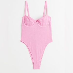 Pink underwire one-piece swimsuit size XS